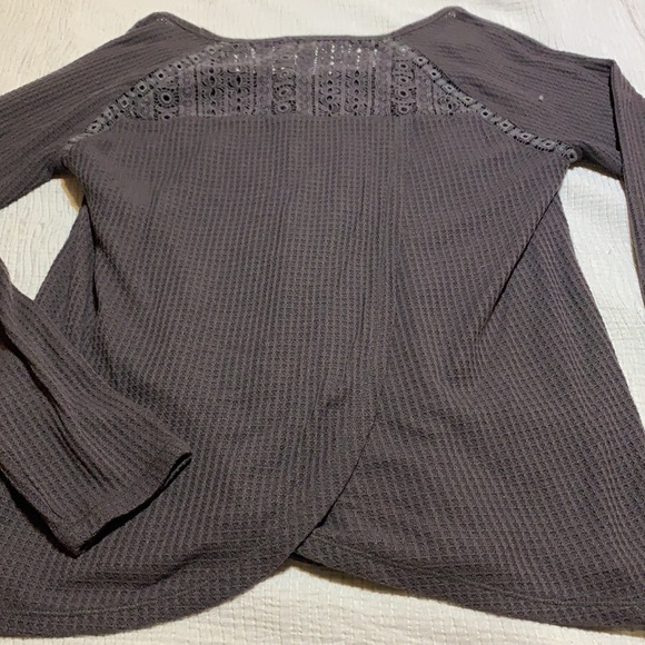 LUCKY BRAND . Long sleeve - Picture 4 of 4